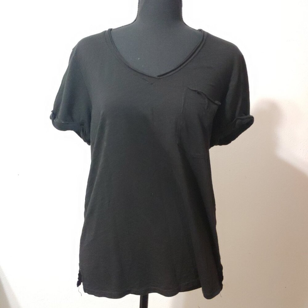 Anthropologie T.la Classic V Neck Pocket Tee Black Size Medium